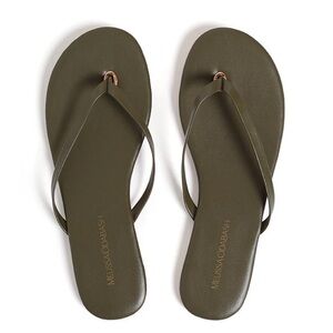 Melissa Odabash Leather Flip Flops – Olive